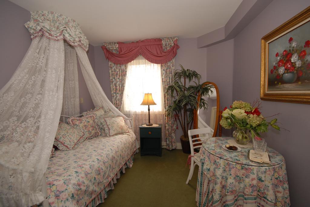 Humboldt House Bed & Breakfast Victoria Szoba fotó